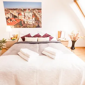 wenceslas-square-lofts.praguehotelsweb.com/