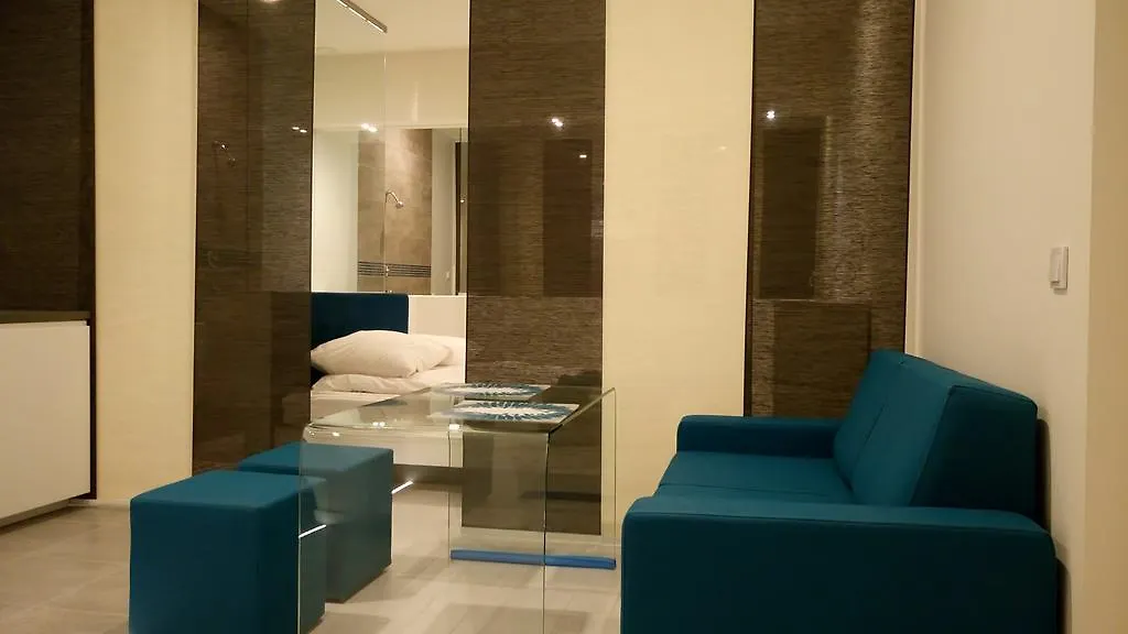 Mirror Apartments 크라쿠프 0*,